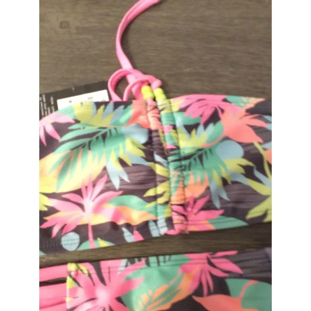 New Girls medium Size 8 Floral 2 Piece Swim Suit Extra Bottom